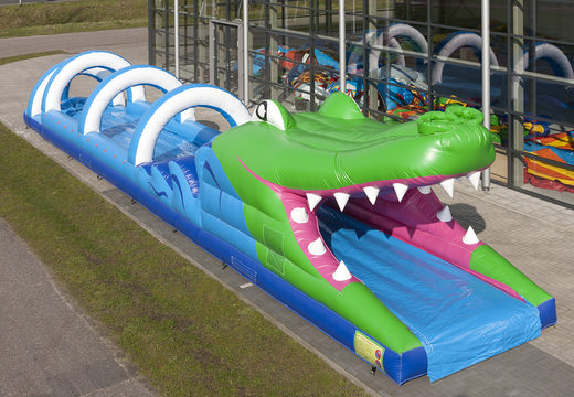 Espetacular escorregador de barriga de crocodilo inflável com 18 metros de comprimento para crianças. Compre escorregadores de barriga infláveis ​​agora online na JB Insuflaveis Portugal