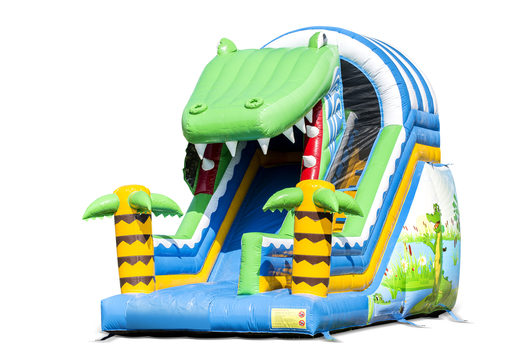Ordene um escorregador inflável com o tema crocodilo online para seus filhos. Compre escorregadores infláveis ​​agora online na JB Insuflaveis Portugal