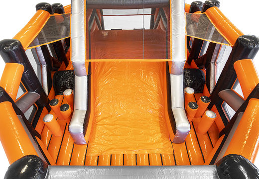 Compre uma pista de obstáculos inflável de 40 peças mega modular Dodge ou Slide para crianças. Encomende cursos de obstáculos infláveis ​​online agora na JB Insuflaveis Portugal